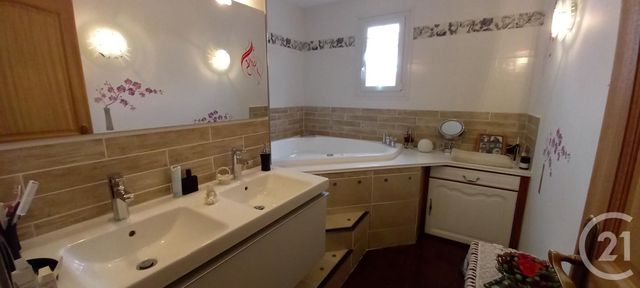 Afficher la photo en grand maison à vendre - 5 pièces - 145.0 m2 - CHAMBLY - 60 - PICARDIE - Century 21 Osmose Rw