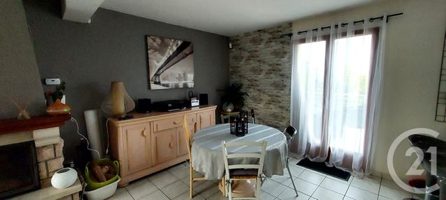 Afficher la photo en grand maison à vendre - 4 pièces - 79.79 m2 - BEAUMONT SUR OISE - 95 - ILE-DE-FRANCE - Century 21 Osmose