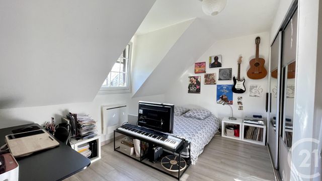 maison à vendre - 7 pièces - 135.0 m2 - BEAUMONT SUR OISE - 95 - ILE-DE-FRANCE - Century 21 Osmose