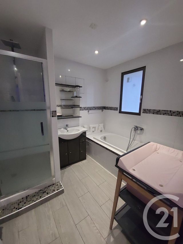 Afficher la photo en grand maison à vendre - 5 pièces - 70.0 m2 - 95 - ILE-DE-FRANCE - Century 21 Osmose