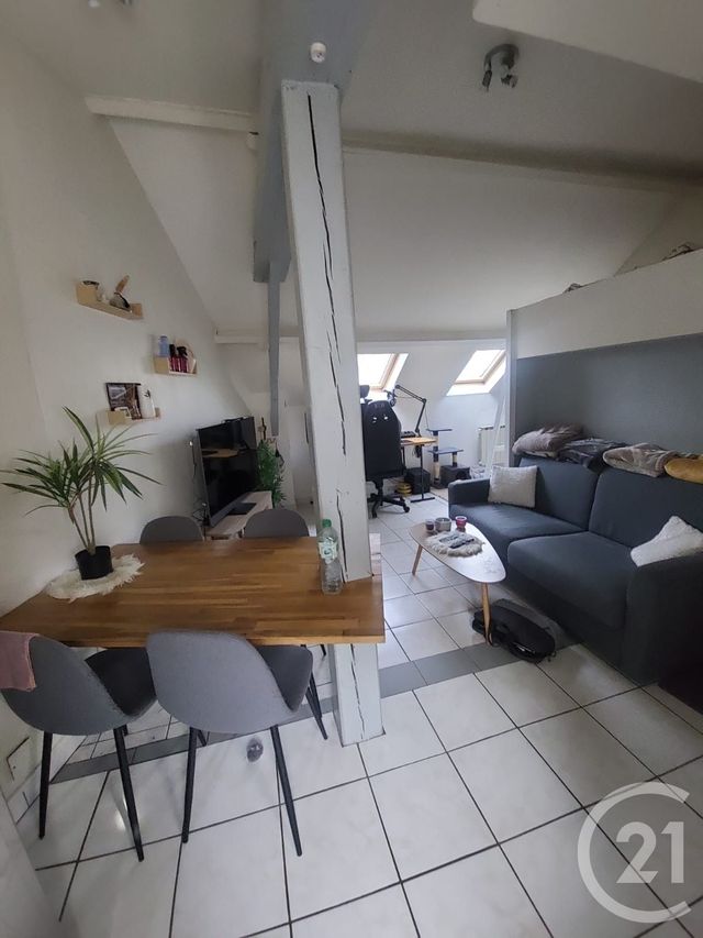 Appartement Studio à vendre - 1 pièce - 25.56 m2 - BEAUMONT SUR OISE - 95 - ILE-DE-FRANCE - Century 21 Osmose
