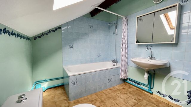 Appartement à vendre - 2 pièces - 26.27 m2 - PERSAN - 95 - ILE-DE-FRANCE - Century 21 Osmose