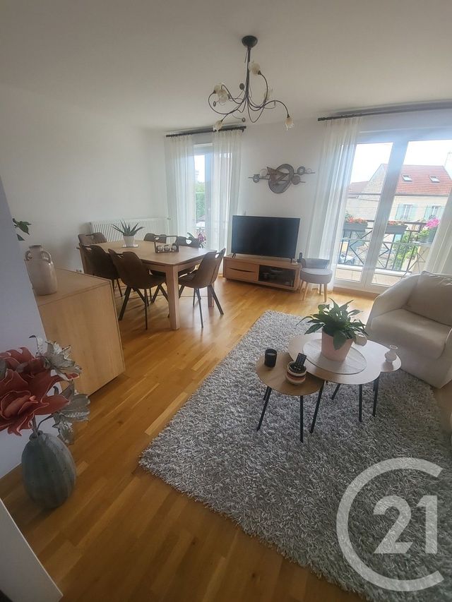Appartement à vendre - 3 pièces - 67.2 m2 - CHAMBLY - 60 - PICARDIE - Century 21 Osmose