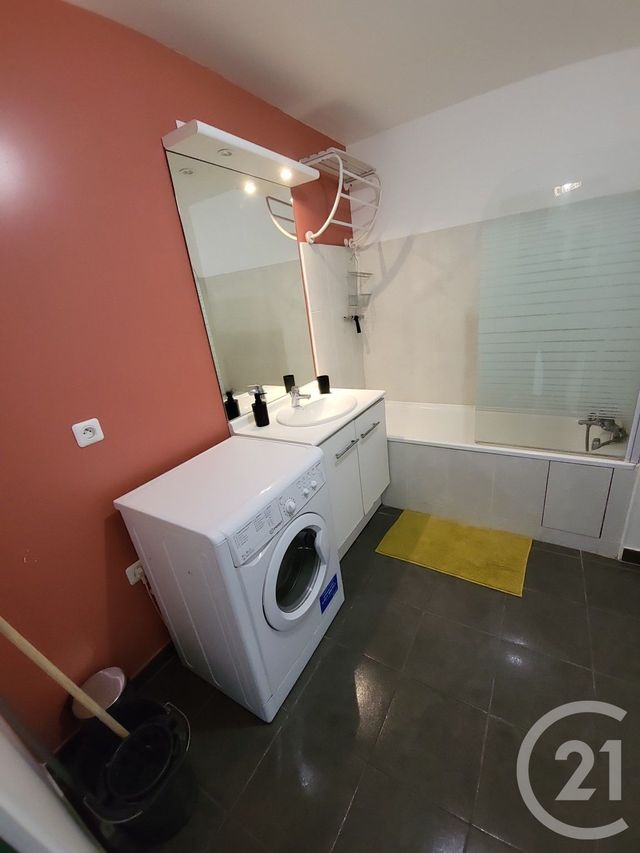 Appartement F2 à vendre - 2 pièces - 39.6 m2 - PERSAN - 95 - ILE-DE-FRANCE - Century 21 Osmose