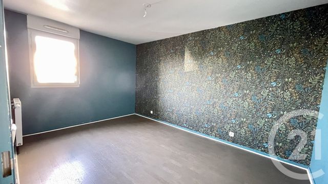 Appartement F2 à vendre - 2 pièces - 39.6 m2 - PERSAN - 95 - ILE-DE-FRANCE - Century 21 Osmose