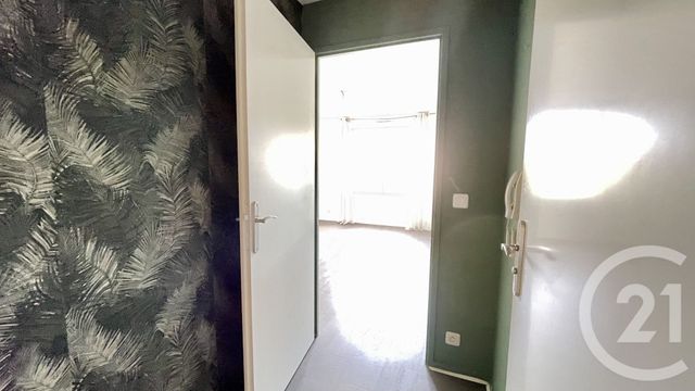 Appartement F2 à vendre - 2 pièces - 39.6 m2 - PERSAN - 95 - ILE-DE-FRANCE - Century 21 Osmose