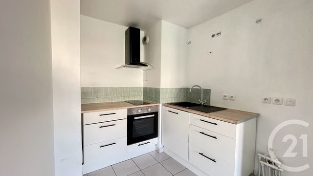 Appartement F2 à vendre - 2 pièces - 39.6 m2 - PERSAN - 95 - ILE-DE-FRANCE - Century 21 Osmose