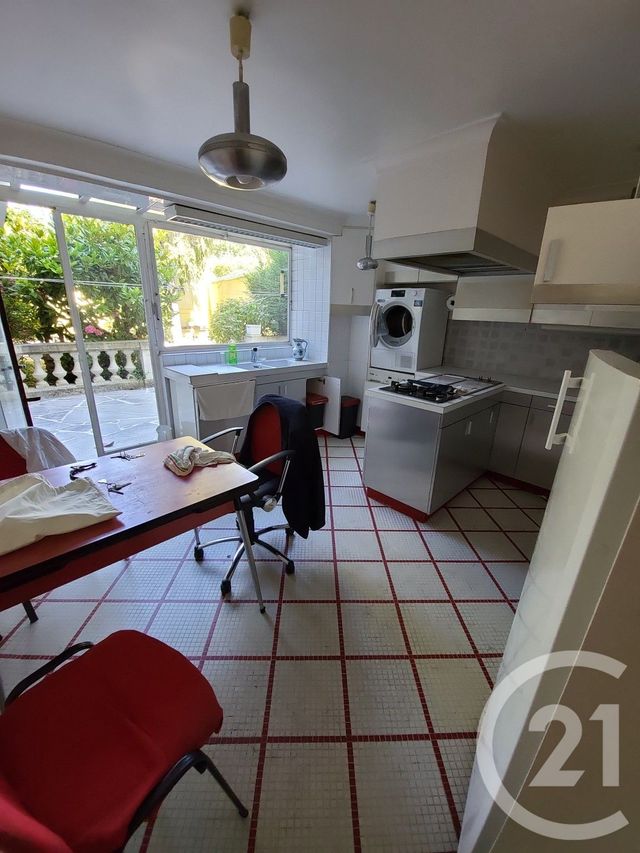 Afficher la photo en grand maison à vendre - 8 pièces - 239.0 m2 - BEAUMONT SUR OISE - 95 - ILE-DE-FRANCE - Century 21 Osmose