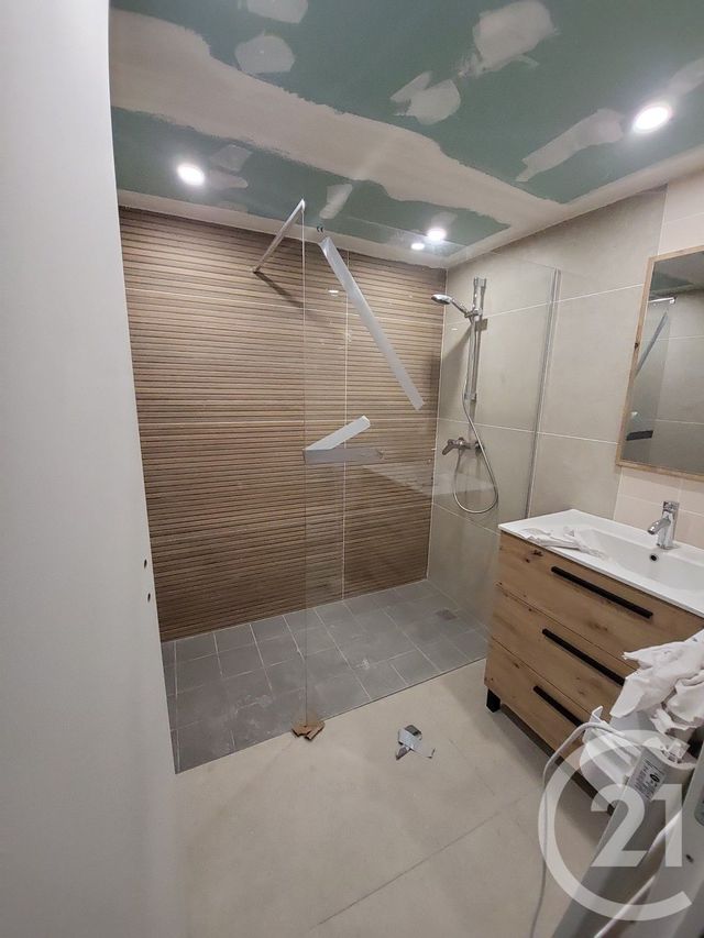 maison à vendre - 6 pièces - 76.0 m2 - PERSAN - 95 - ILE-DE-FRANCE - Century 21 Osmose