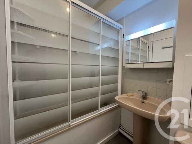 Appartement F1 à vendre - 1 pièce - 29.1 m2 - CHAMBLY - 60 - PICARDIE - Century 21 Osmose