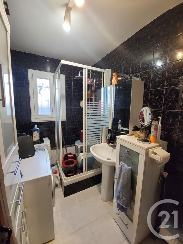 Afficher la photo en grand maison à vendre - 5 pièces - 75.0 m2 - BEAUMONT SUR OISE - 95 - ILE-DE-FRANCE - Century 21 Osmose