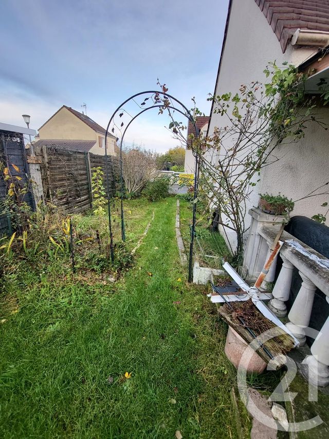 Afficher la photo en grand maison à vendre - 5 pièces - 75.0 m2 - BEAUMONT SUR OISE - 95 - ILE-DE-FRANCE - Century 21 Osmose