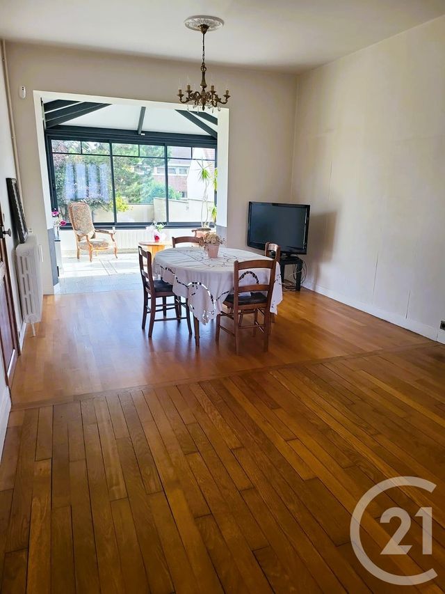 Afficher la photo en grand maison à vendre - 8 pièces - 190.0 m2 - BEAUMONT SUR OISE - 95 - ILE-DE-FRANCE - Century 21 Osmose