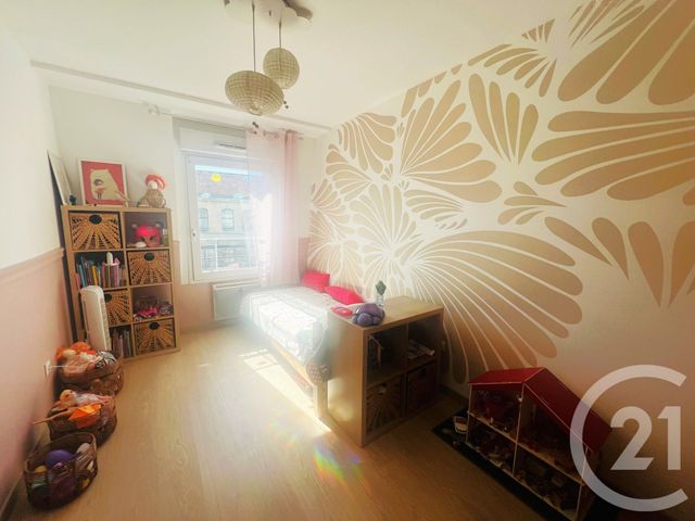 Appartement F4 à vendre - 4 pièces - 86.2 m2 - PERSAN - 95 - ILE-DE-FRANCE - Century 21 Osmose