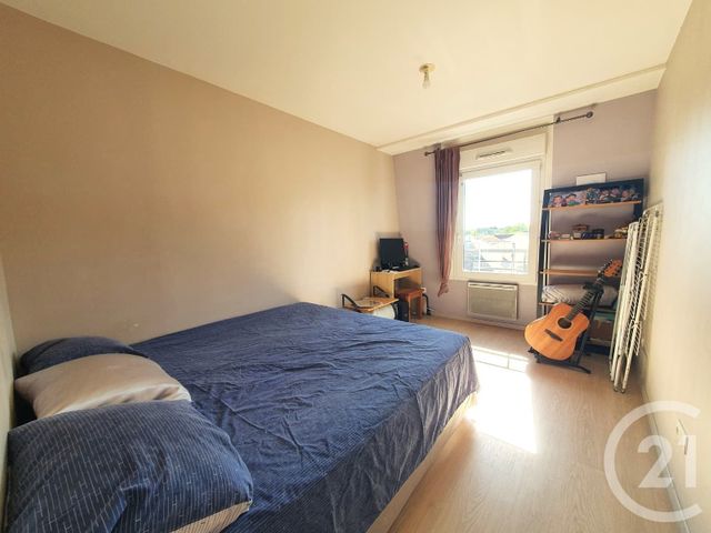 Appartement F4 à vendre - 4 pièces - 86.2 m2 - PERSAN - 95 - ILE-DE-FRANCE - Century 21 Osmose