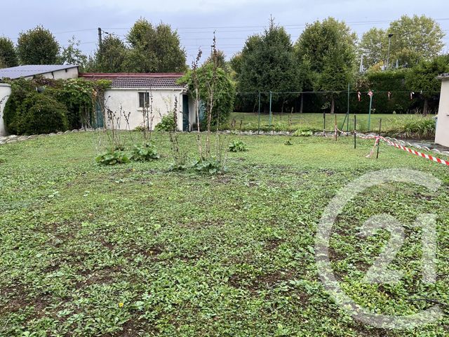 terrain à vendre - 690.0 m2 - BEAUMONT SUR OISE - 95 - ILE-DE-FRANCE - Century 21 Osmose