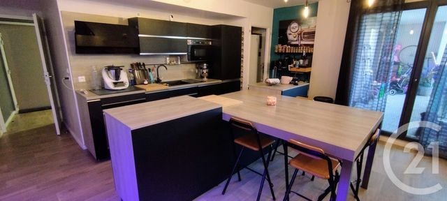 Appartement F3 bis à vendre - 3 pièces - 75.5 m2 - PERSAN - 95 - ILE-DE-FRANCE - Century 21 Osmose