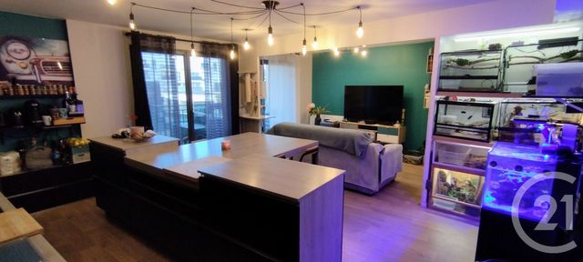 Appartement F3 bis à vendre - 3 pièces - 75.5 m2 - PERSAN - 95 - ILE-DE-FRANCE - Century 21 Osmose