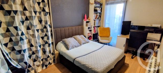 Appartement F3 bis à vendre - 3 pièces - 75.5 m2 - PERSAN - 95 - ILE-DE-FRANCE - Century 21 Osmose