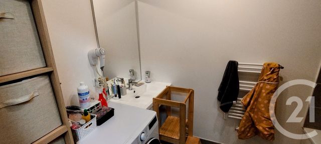 Appartement F3 bis à vendre - 3 pièces - 75.5 m2 - PERSAN - 95 - ILE-DE-FRANCE - Century 21 Osmose
