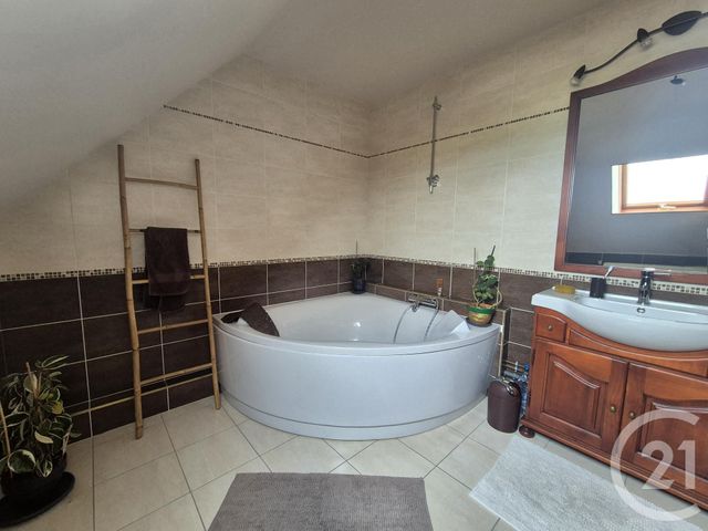 maison à vendre - 7 pièces - 185.24 m2 - CHAMBLY - 60 - PICARDIE - Century 21 Osmose