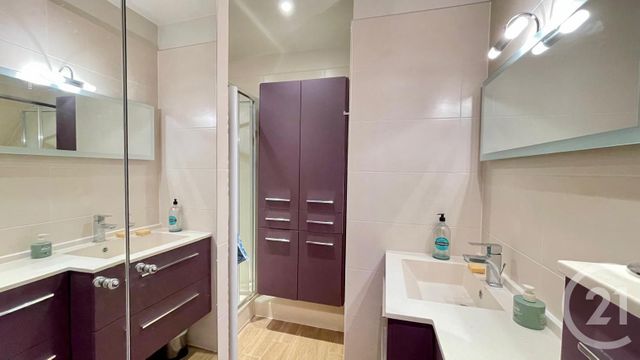 Appartement à vendre - 6 pièces - 117.55 m2 - BEAUMONT SUR OISE - 95 - ILE-DE-FRANCE - Century 21 Osmose