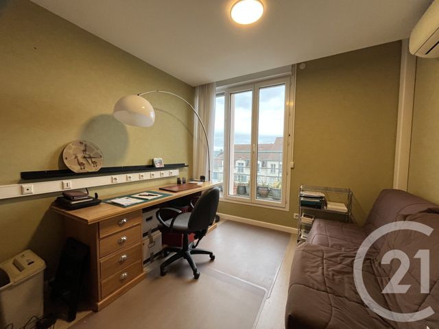 Appartement à vendre - 6 pièces - 117.55 m2 - BEAUMONT SUR OISE - 95 - ILE-DE-FRANCE - Century 21 Osmose