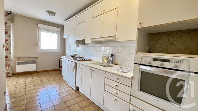 Appartement F3 à vendre - 3 pièces - 65.15 m2 - CHAMBLY - 60 - PICARDIE - Century 21 Osmose