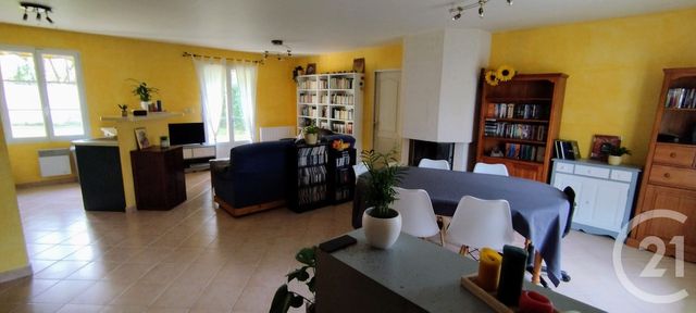 maison à vendre - 6 pièces - 136.63 m2 - CHAMBLY - 60 - PICARDIE - Century 21 Osmose