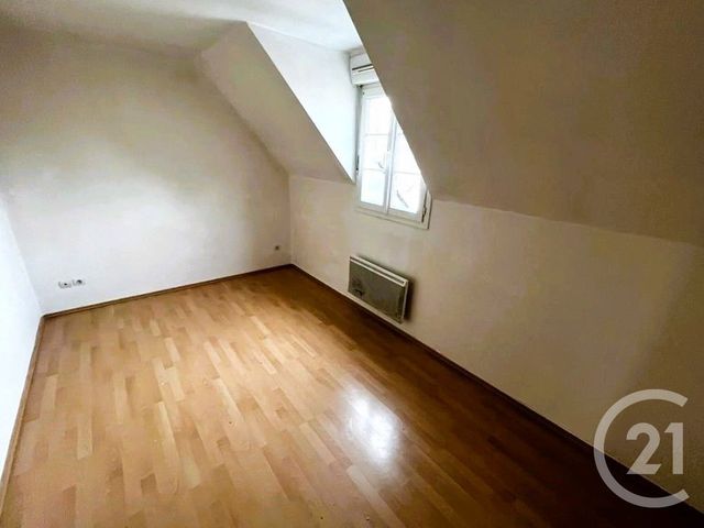 Appartement F4 à vendre - 4 pièces - 81.11 m2 - BORNEL - 60 - PICARDIE - Century 21 Osmose