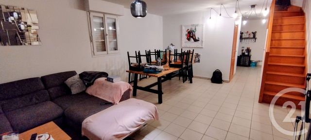 Appartement F4 à vendre - 4 pièces - 81.11 m2 - BORNEL - 60 - PICARDIE - Century 21 Osmose