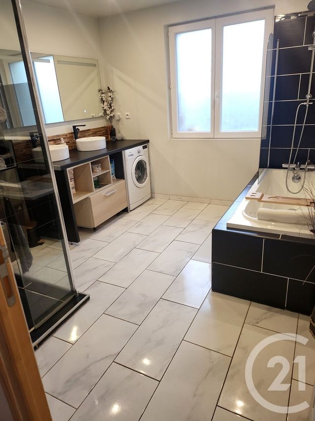 maison à vendre - 5 pièces - 107.0 m2 - CHAMBLY - 60 - PICARDIE - Century 21 Osmose