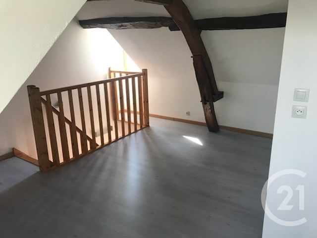 Appartement Duplex à vendre - 2 pièces - 54.0 m2 - STE GENEVIEVE - 60 - PICARDIE - Century 21 Osmose