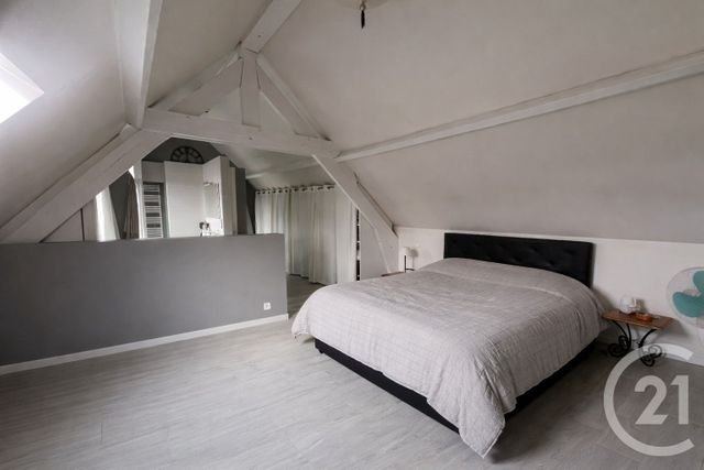 maison à vendre - 7 pièces - 176.23 m2 - CHAMBLY - 60 - PICARDIE - Century 21 Osmose