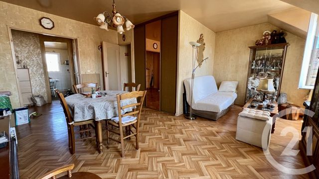 Appartement F2 à vendre - 2 pièces - 47.0 m2 - BEAUMONT SUR OISE - 95 - ILE-DE-FRANCE - Century 21 Osmose