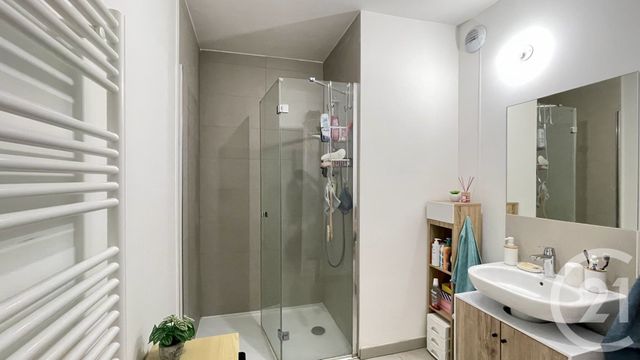 Appartement F3 à vendre - 3 pièces - 53.59 m2 - BEAUMONT SUR OISE - 95 - ILE-DE-FRANCE - Century 21 Osmose