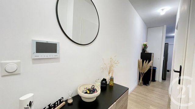 Appartement F3 à vendre - 3 pièces - 53.59 m2 - BEAUMONT SUR OISE - 95 - ILE-DE-FRANCE - Century 21 Osmose