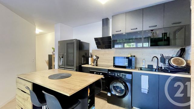 Appartement F3 à vendre - 3 pièces - 53.59 m2 - BEAUMONT SUR OISE - 95 - ILE-DE-FRANCE - Century 21 Osmose