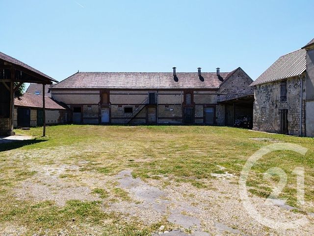 immeuble à vendre - 1556.0 m2 - CHAMBLY - 60 - PICARDIE - Century 21 Osmose