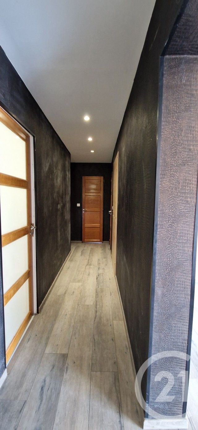Appartement F4 à vendre - 5 pièces - 97.7 m2 - DIEUDONNE - 60 - PICARDIE - Century 21 Osmose