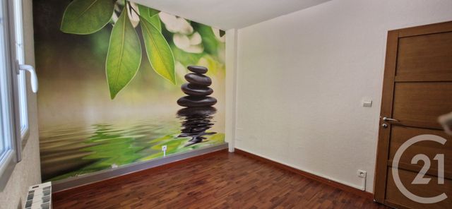 Appartement F4 à vendre - 5 pièces - 97.7 m2 - DIEUDONNE - 60 - PICARDIE - Century 21 Osmose