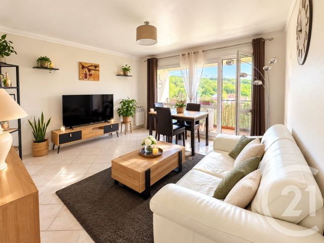 Appartement F2 à vendre - 2 pièces - 59.4 m2 - BEAUMONT SUR OISE - 95 - ILE-DE-FRANCE - Century 21 Osmose