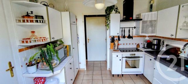 maison à vendre - 4 pièces - 80.38 m2 - CHAMBLY - 60 - PICARDIE - Century 21 Osmose