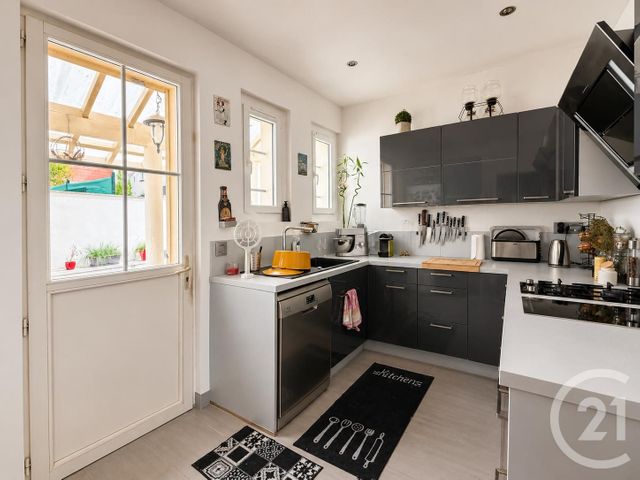 maison à vendre - 6 pièces - 120.0 m2 - CHAMBLY - 60 - PICARDIE - Century 21 Osmose
