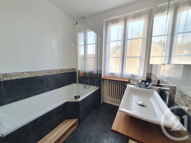 maison à vendre - 9 pièces - 260.0 m2 - CHAMBLY - 60 - PICARDIE - Century 21 Osmose