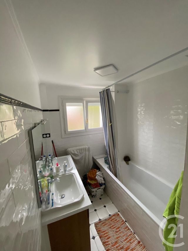 maison à vendre - 6 pièces - 130.0 m2 - CHAMBLY - 60 - PICARDIE - Century 21 Osmose