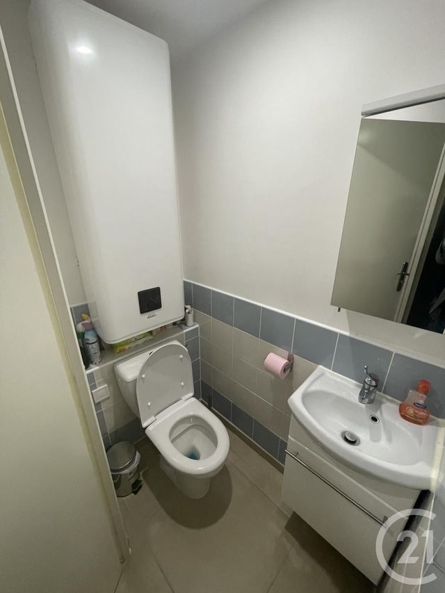 Appartement F3 à vendre - 3 pièces - 62.5 m2 - PERSAN - 95 - ILE-DE-FRANCE - Century 21 Osmose Rw Appartement F3 à vendre - 3 pièces - 62.5 m2 - PERSAN - 95 - ILE-DE-FRANCE - Century 21 Osmose Rw