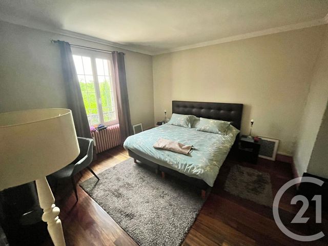 Afficher la photo en grand maison à vendre - 8 pièces - 237.66 m2 - BEAUMONT SUR OISE - 95 - ILE-DE-FRANCE - Century 21 Osmose