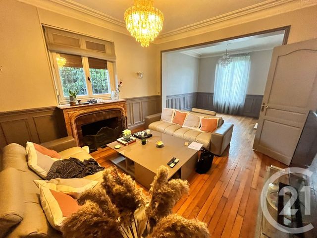 Afficher la photo en grand maison à vendre - 8 pièces - 237.66 m2 - BEAUMONT SUR OISE - 95 - ILE-DE-FRANCE - Century 21 Osmose