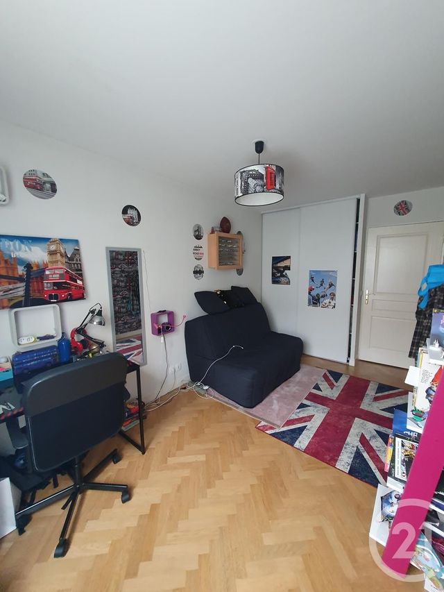 Afficher la photo en grand Appartement F3 à vendre - 3 pièces - 65.5 m2 - BEAUMONT SUR OISE - 95 - ILE-DE-FRANCE - Century 21 Osmose Rw